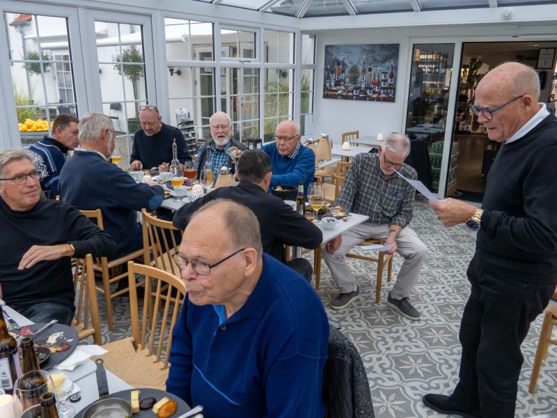 221001 satcom blavand 4 20230501